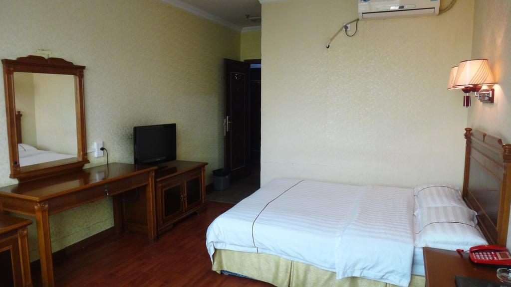 Guangzhou Jingdu Hotel Номер фото