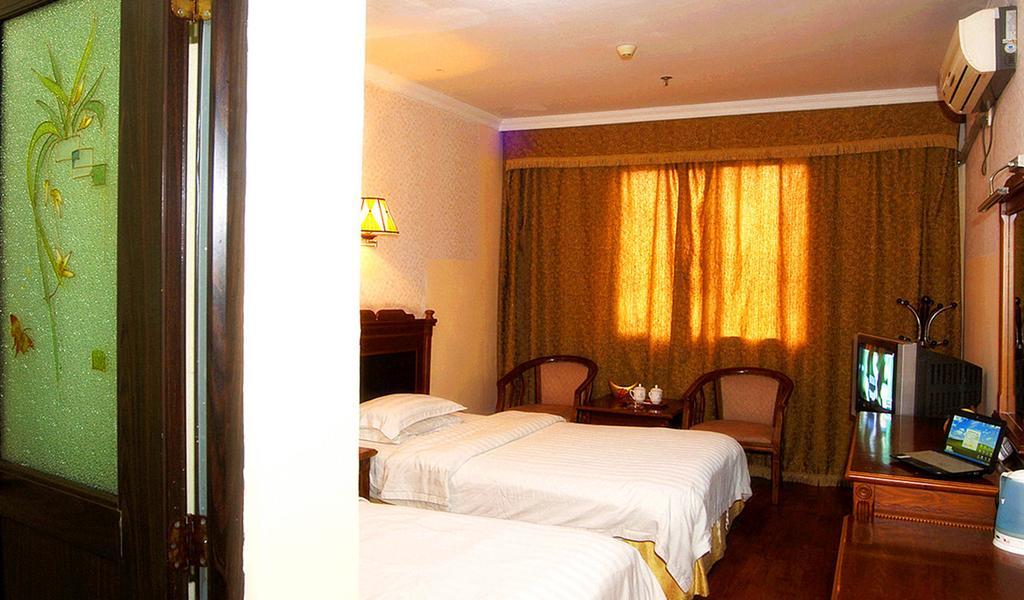 Guangzhou Jingdu Hotel Номер фото
